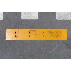 Cuchilla Central WB97R (42N-815-1230B)
